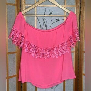 Flirty Pink Off-shoulder Tops size Medium